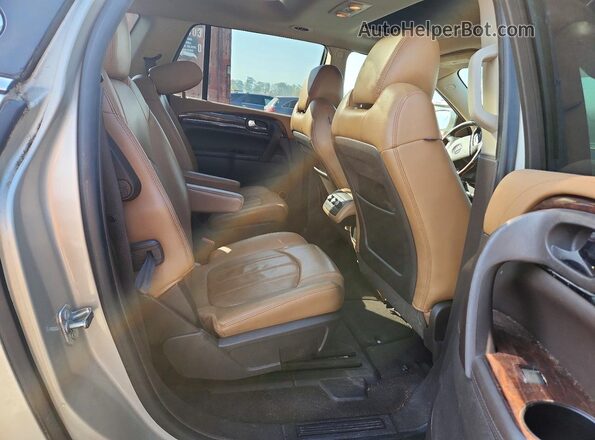 5GAKRBKD1GJ304728 2016 BUICK ENCLAVE Gold უკანა სალონის ხედი