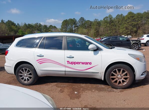 5GAKVBKD8HJ225800 2017 BUICK ENCLAVE White უკანა სალონის ხედი