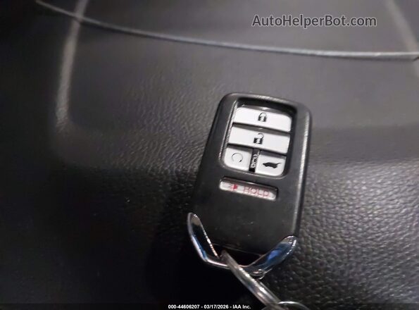 5J6RW2H93HL034300 2017 HONDA CR-V Gray 
