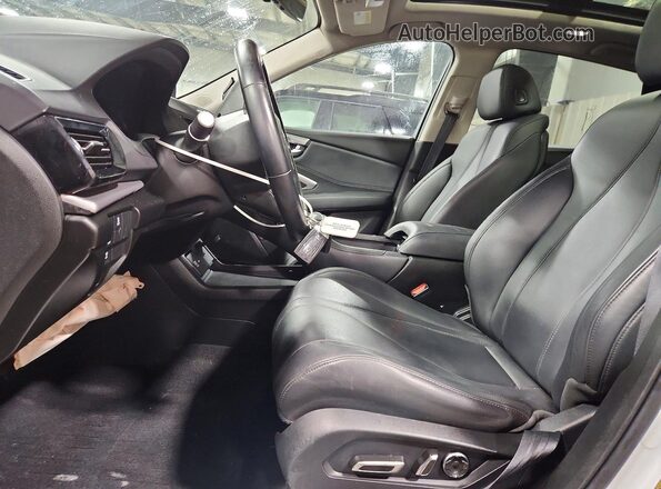 5J8TC2H33ML012275 2021 ACURA RDX White Front interior view