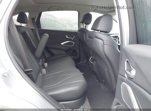 5J8TC2H38RL018676 2024 ACURA RDX Silver Widok naklejki z numerem VIN