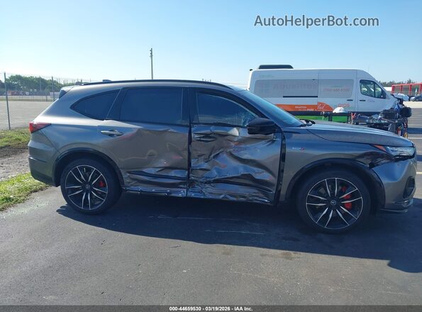 5J8YD8H84RL001844 2024 ACURA MDX Gray Widok wnętrza z tyłu