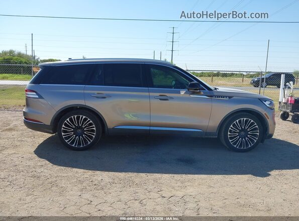 5LM5J6WC5MGL16362 2021 LINCOLN AVIATOR Gold 