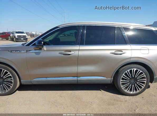 5LM5J6WC5MGL16362 2021 LINCOLN AVIATOR Gold 