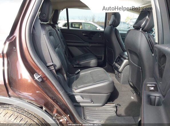 5LM5J7XC2LGL30528 2020 LINCOLN AVIATOR Burgundy Widok naklejki z numerem VIN
