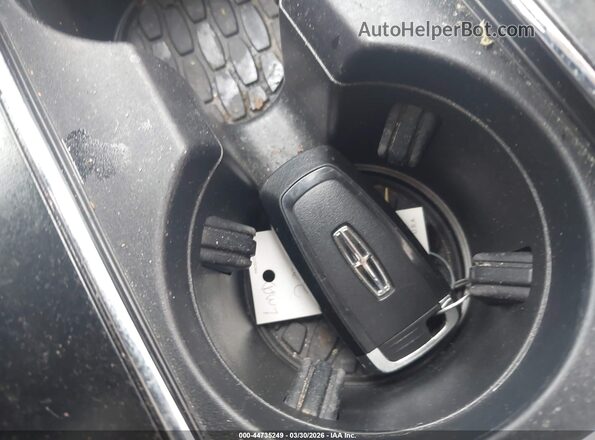 5LM5J7XC4LGL08756 2020 LINCOLN AVIATOR Blue Առջևի վահանակի տեսք