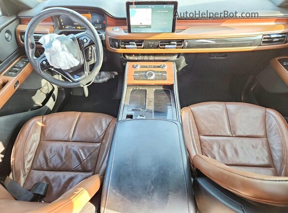 5LM5J7XC5NGL01432 2022 LINCOLN AVIATOR White Dashboard view