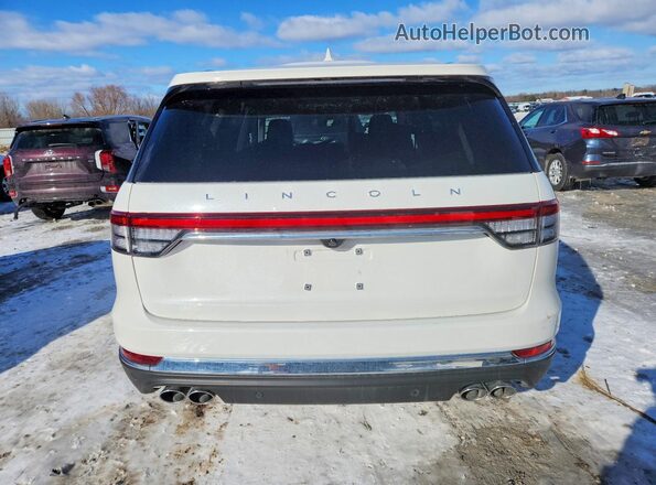 5LM5J7XC6RGL00084 2024 LINCOLN AVIATOR White Rear view