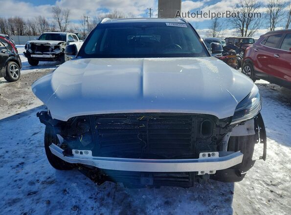 5LM5J7XC6RGL00084 2024 LINCOLN AVIATOR White Front view