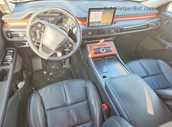 5LM5J7XC6RGL00084 2024 LINCOLN AVIATOR White Dashboard view