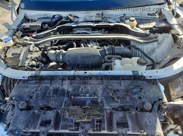 5LM5J7XC6RGL00084 2024 LINCOLN AVIATOR White Rear interior view