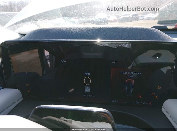 5LM5J7XC6SGL31938 2025 LINCOLN AVIATOR White Rear seats view