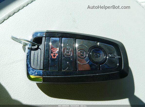 5LM5J7XC6SGL31938 2025 LINCOLN AVIATOR White Dashboard view