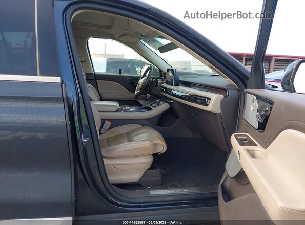 5LM5J7XC9MGL02310 2021 LINCOLN AVIATOR Blue Widok wnętrza z przodu
