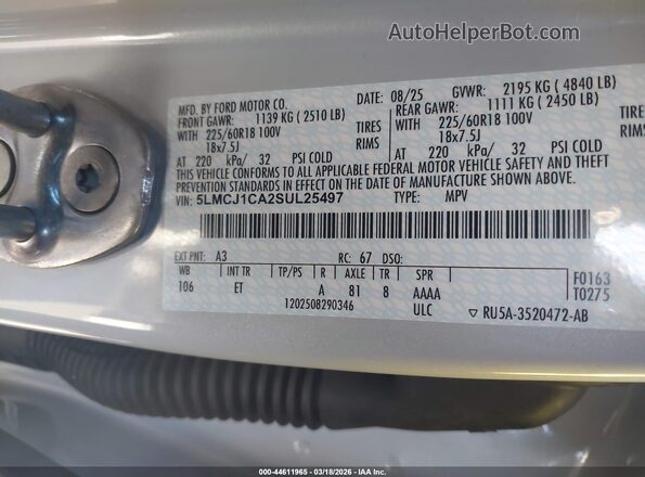 5LMCJ1CA2SUL25497 2025 LINCOLN CORSAIR White 