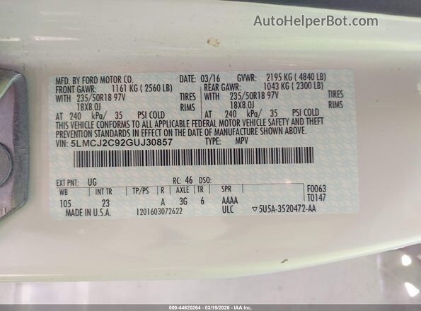 5LMCJ2C92GUJ30857 2016 LINCOLN MKC Cream Engine compartment view