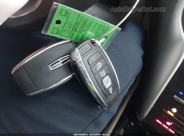 5LMCJ2C95KUL08186 2019 LINCOLN MKC Silver Widok deski rozdzielczej
