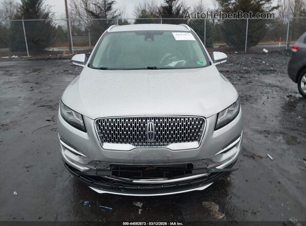 5LMCJ2C95KUL08186 2019 LINCOLN MKC Silver Widok zestawu wskaźników