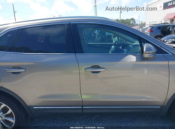 5LMCJ2C95KUL25490 2019 LINCOLN MKC Tan 