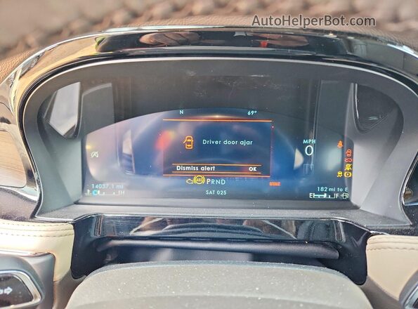 5LMCJ2CA6RUL16544 2024 LINCOLN CORSAIR Black Instrument cluster view