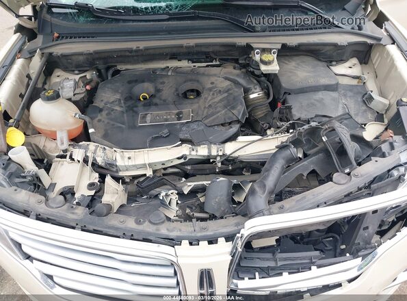 5LMCJ2D98JUL07157 2018 LINCOLN MKC Tan Вид ззаду