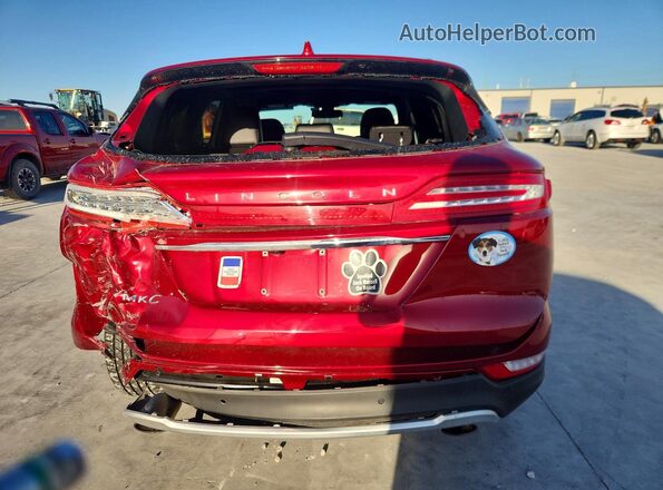5LMCJ3C92KUL48148 2019 LINCOLN MKC Red Rear view