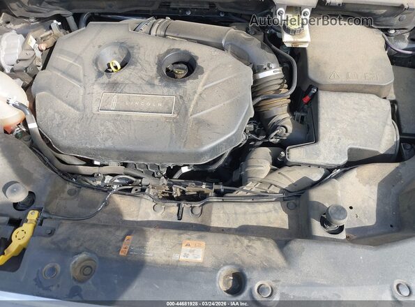 5LMCJ3C94KUL33795 2019 LINCOLN MKC Черный Вид сзади