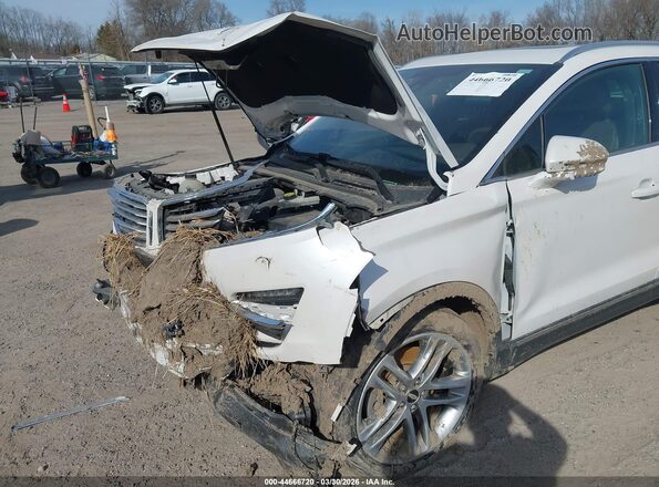 5LMCJ3D91JUL21858 2018 LINCOLN MKC White 