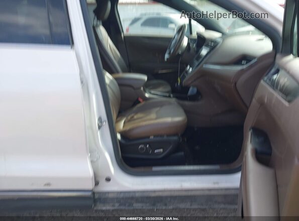 5LMCJ3D91JUL21858 2018 LINCOLN MKC White 