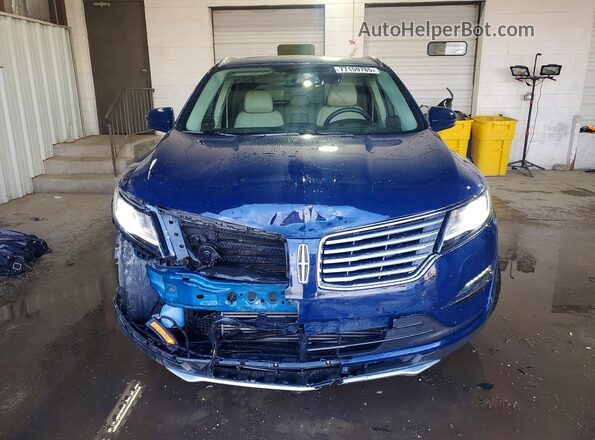 5LMCJ3D9XJUL23219 2018 LINCOLN MKC Синий Вид спереди