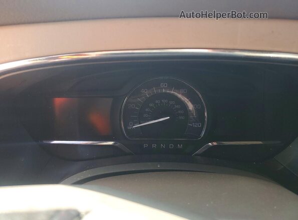 5LMJJ2HT6HEL11824 2017 LINCOLN NAVIGATOR Белый Вид щитка приборов