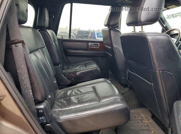5LMJJ2HTXGEL06818 2016 LINCOLN NAVIGATOR Brown უკანა სალონის ხედი