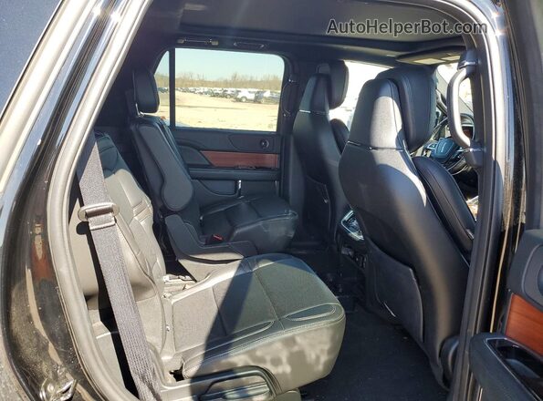 5LMJJ2JT4JEL02197 2018 LINCOLN NAVIGATOR Black Вид задньої частини салону