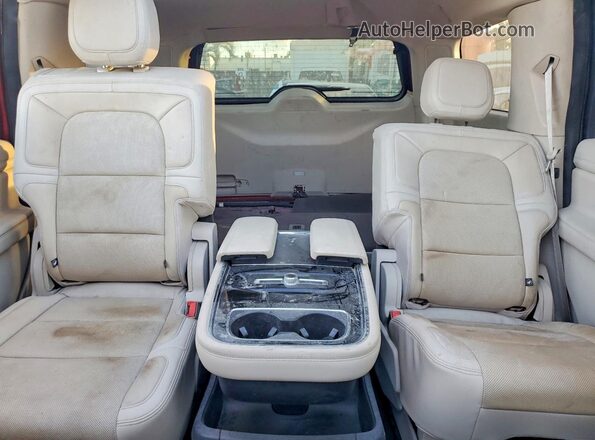 5LMJJ2LT3LEL11859 2020 LINCOLN NAVIGATOR Red უკანა სავარძლების ხედი