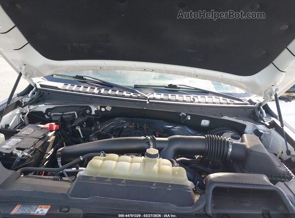 5LMJJ2LT4MEL20880 2021 LINCOLN NAVIGATOR White უკანა ხედი
