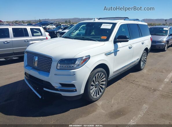 5LMJJ2LT8LEL23053 2020 LINCOLN NAVIGATOR White წინა მარცხენა ხედი სამი მეოთხედიდან