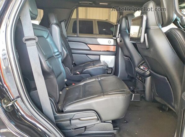 5LMJJ2LTXKEL04745 2019 LINCOLN NAVIGATOR Черный Вид задней части салона