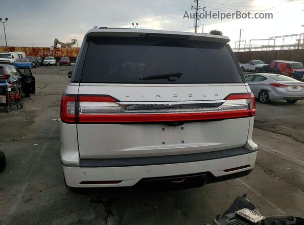 5LMJJ3HT8JEL05440 2018 LINCOLN NAVIGATOR White Rear view