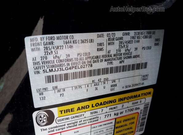 5LMJJ3LG4PEL02778 2023 LINCOLN NAVIGATOR Black Widok naklejki z numerem VIN
