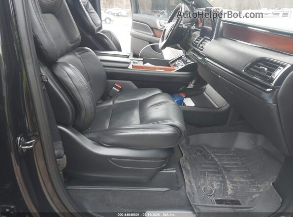 5LMJJ3LTXLEL00833 2020 LINCOLN NAVIGATOR Черный Вид салона спереди