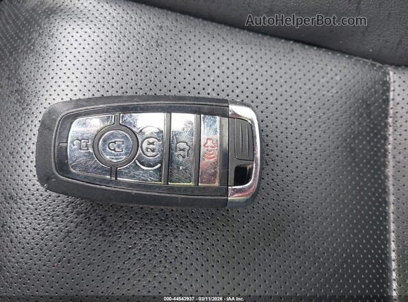 5LMJJ3NGXREL05054 2024 LINCOLN NAVIGATOR Black Widok deski rozdzielczej