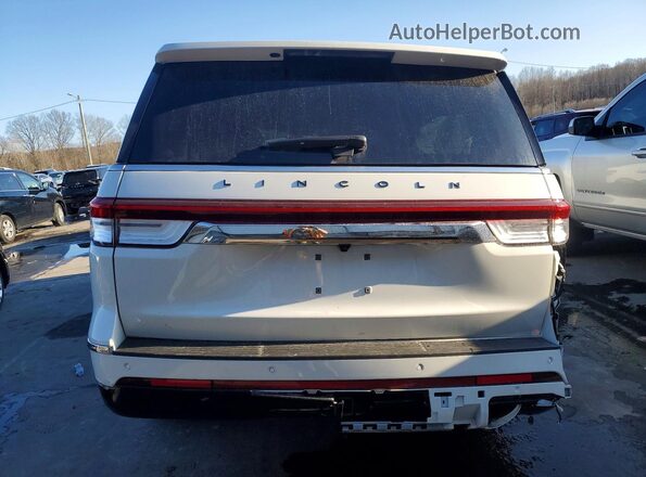 5LMJJ3TG4REL20135 2024 LINCOLN NAVIGATOR White Հետևի տեսք