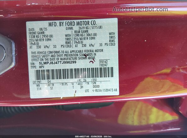 5LMPJ8J47TJ996299 2026 LINCOLN NAUTILUS Red Engine compartment view