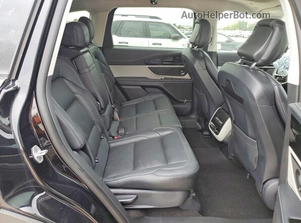 5LMPJ8JA6SJ883254 2025 LINCOLN NAUTILUS Черный Вид задней части салона