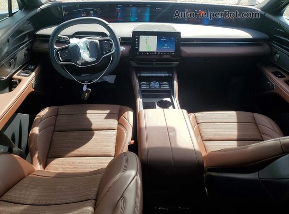 5LMPJ8KA5TJ993518 2026 LINCOLN NAUTILUS Белый Вид панели приборов