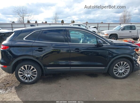 5LMTJ3DH7GUJ12544 2016 LINCOLN MKC Black Vista interior trasera