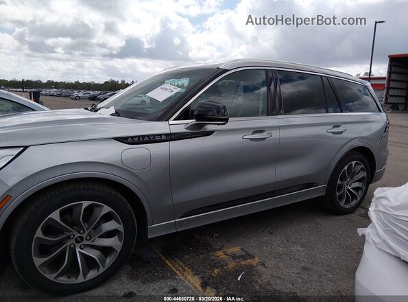5LMYJ8XY3MNL01826 2021 LINCOLN AVIATOR Silver 