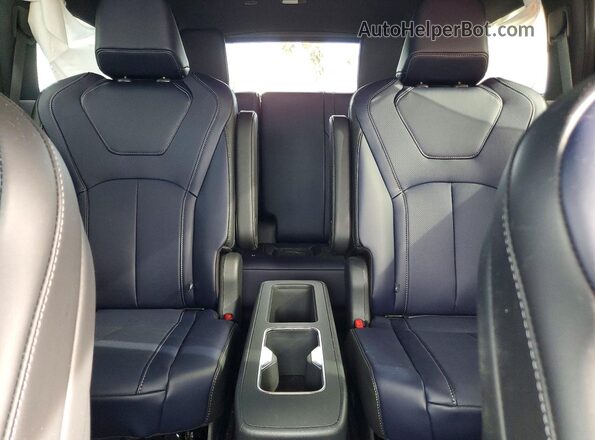 5N1AL1FW4TC336343 2026 INFINITI QX60 White Widok tylnych siedzeń