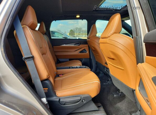 5N1AL1HU8SC357724 2025 INFINITI QX60 Gold Rear interior view