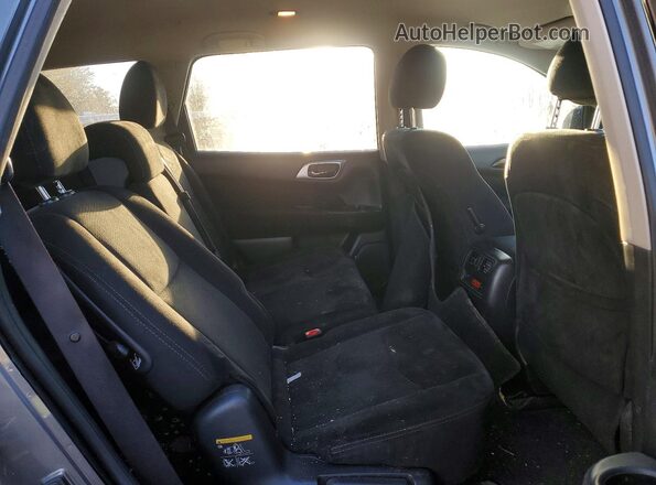 5N1AR2MM5GC662342 2016 NISSAN PATHFINDER Gray Rear seats view